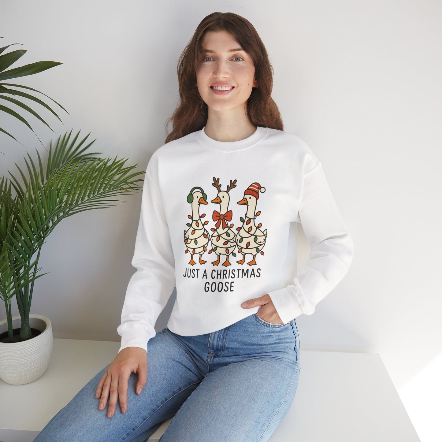 Christmas Goose Sweatshirt, Cozy Holiday Crewneck, Unisex Gift, Festive Apparel, Warm Sweater for Winter Joy